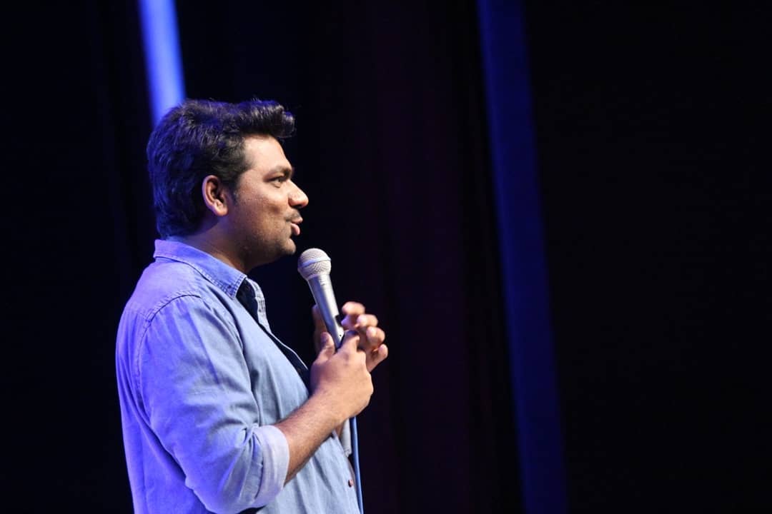 The Comedy Factory,  sakhtlaunda, sakhti, bhai, warrior, standupcomedy, comediansofinstagram, showsinahmedabad, shows, events, fun, rofl, comedyshow, comedy, comedians, setup, beautiful, lights, sound, soldout, awesome, laughterriot