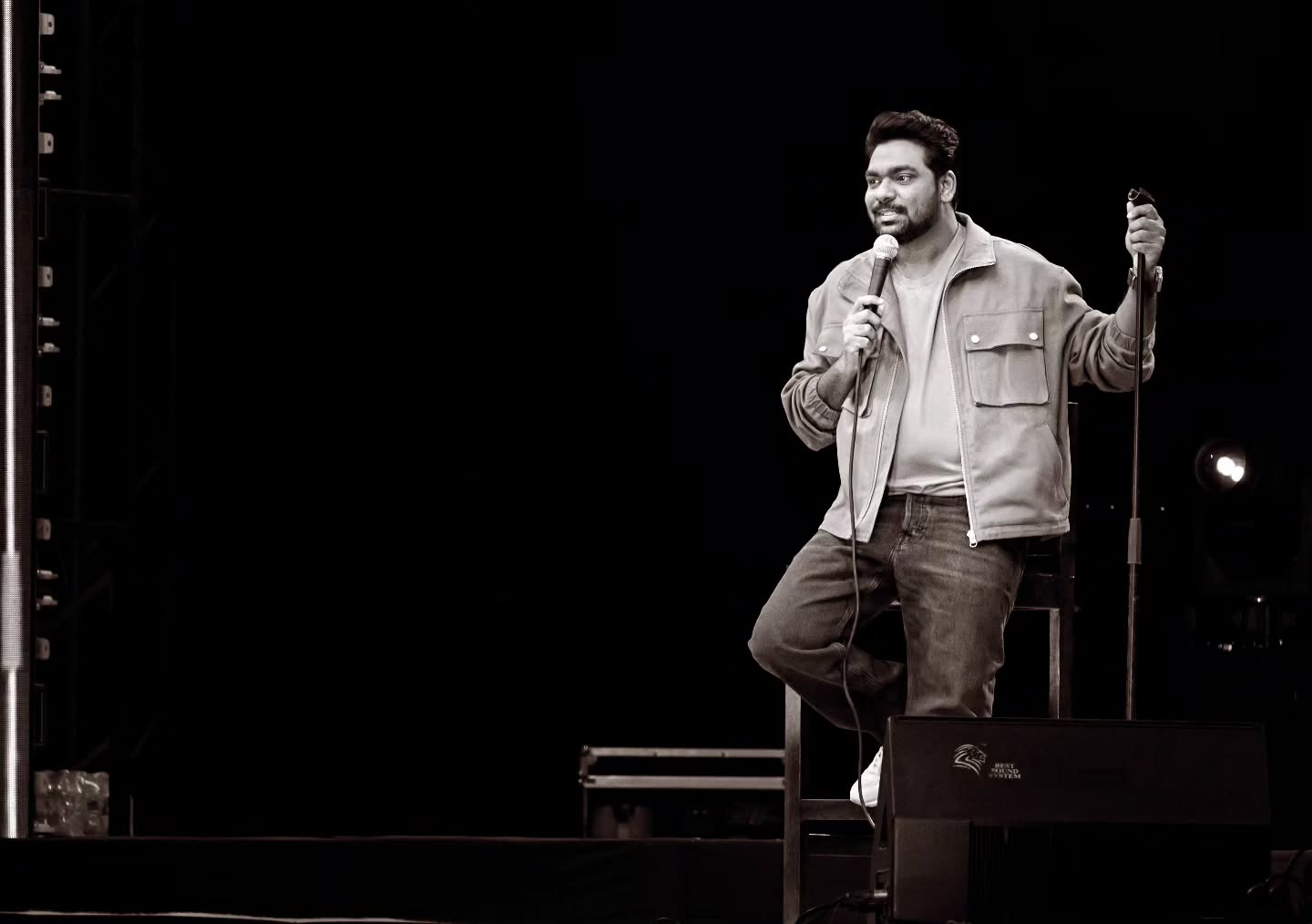 The Comedy Factory,  zakirkhan, zakirkhanlive, live, standupcomedy, thecomedyfactory, ahmedabad