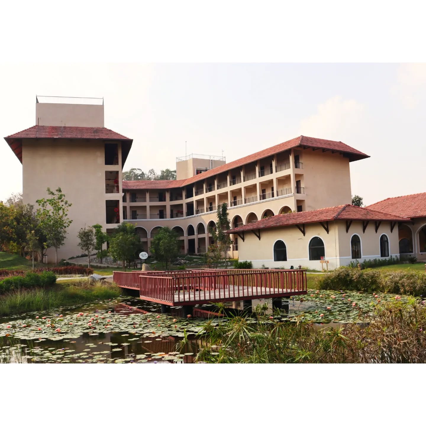 The Comedy Factory, The Comedy Factory,Comedy,Factory,Manan Desai, Manan, Preeti Das,  Aariz Saiyed, Soham Dave, Vidya Desai, Ojas Rawal, Standup Comedy, Short Comedy Skits, Comedy Factory Musical Nights, Improv Comedy, Short Films, Open Mic Nights, Stand up acts