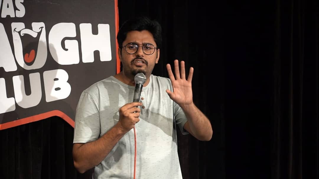 The Comedy Factory,  chirayumistry, standupcomedy, Vadodara, gujjuthings, gujju, CLC, canvaslaughclub, contentcreator, writer, comediansofinstagram, newcontent, newvideo, comment, snippet, releasingsoon, tcfindia, thecomedyfactoryindia, thecomedyfactory